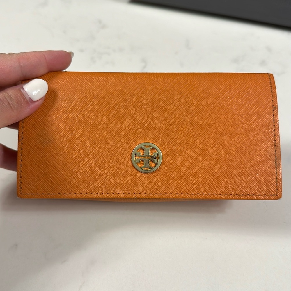 Tory Burch sunglasses case with glasses cover
